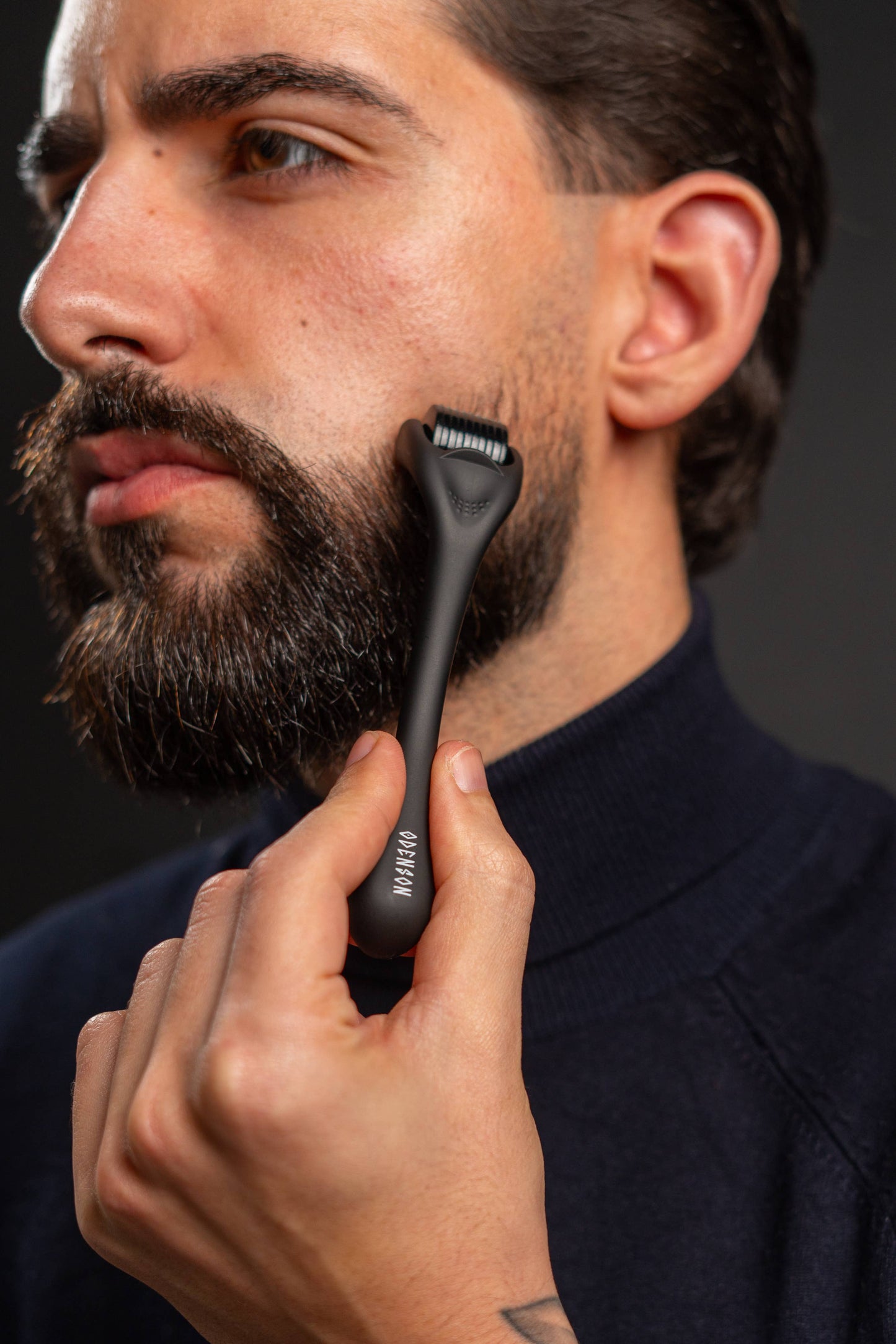 Odenson Baardgroeikit – Baardgroeiserum, Baardroller & Cleaner – Complete Baardverzorgingsset voor Mannen