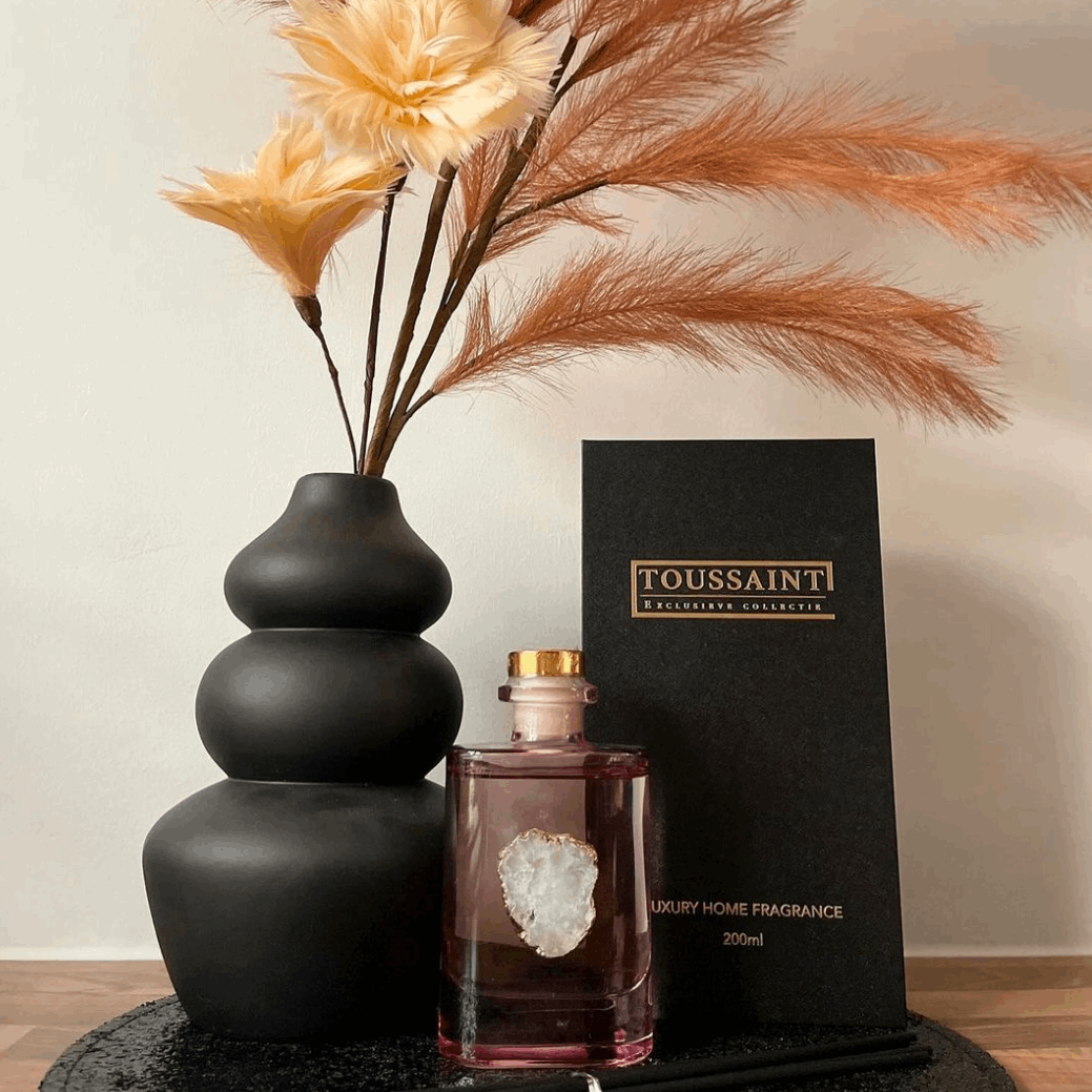 Toussaint exclusieve Geurstokjes Met Bergkristal Tresor In Love 200ML